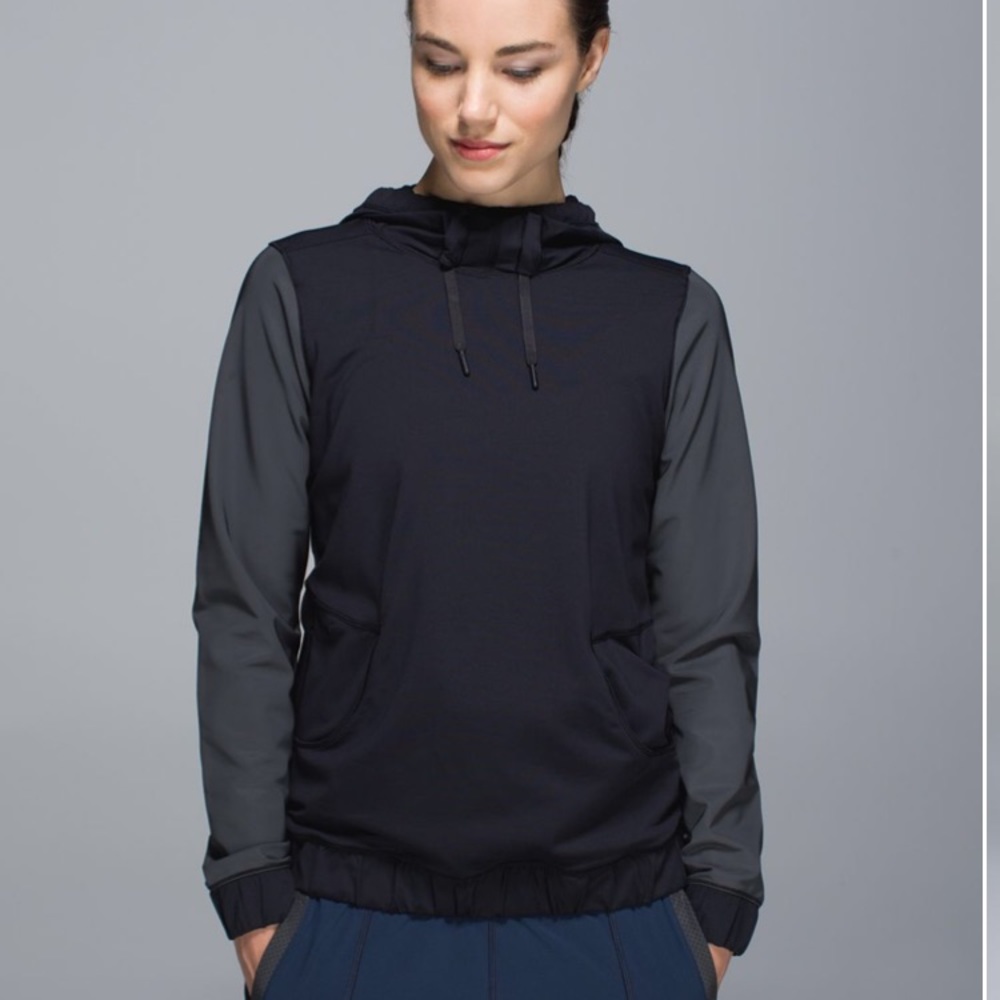 Lululemon Fleet Street Black Hoodie Reflective Sleeves Ponytail Window